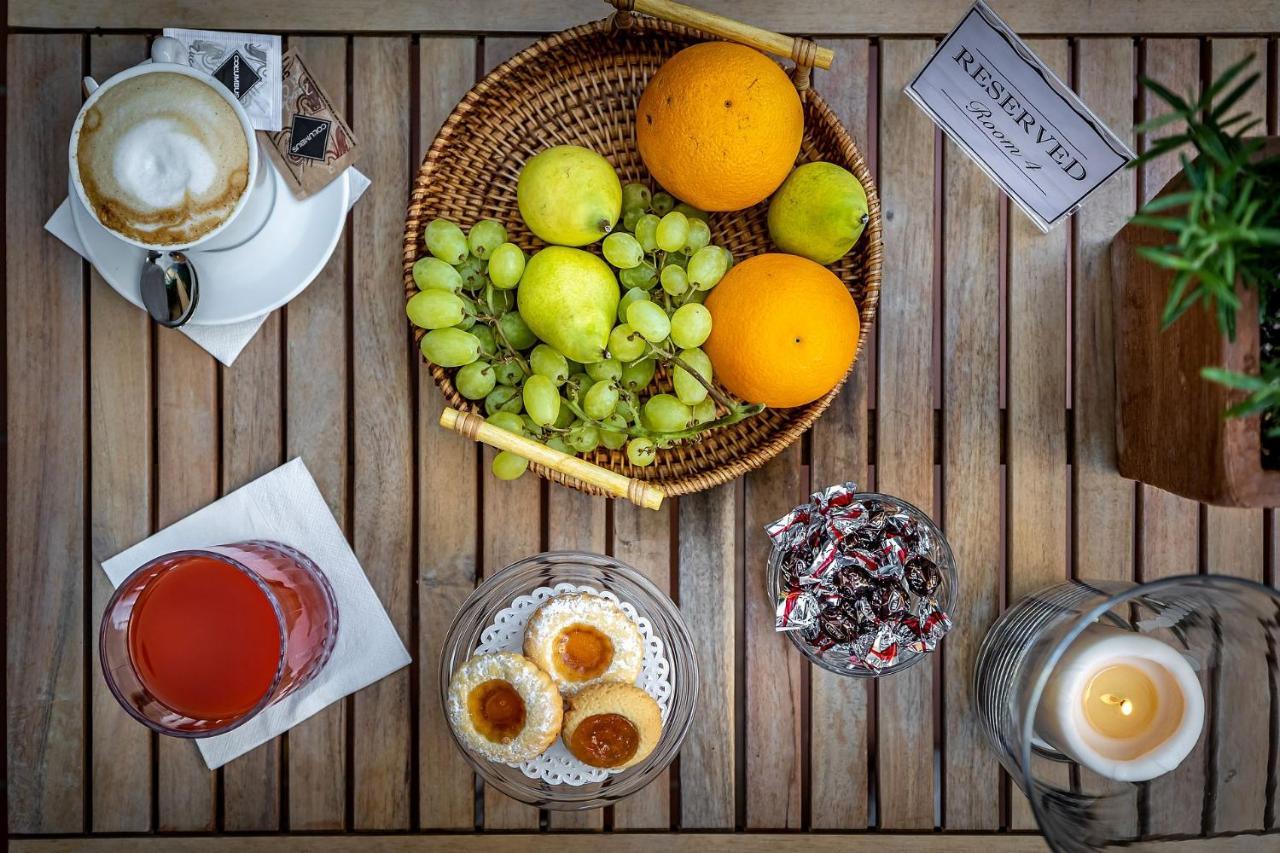 Hotel Ungherese Small Luxury Hotel Firenze Esterno foto