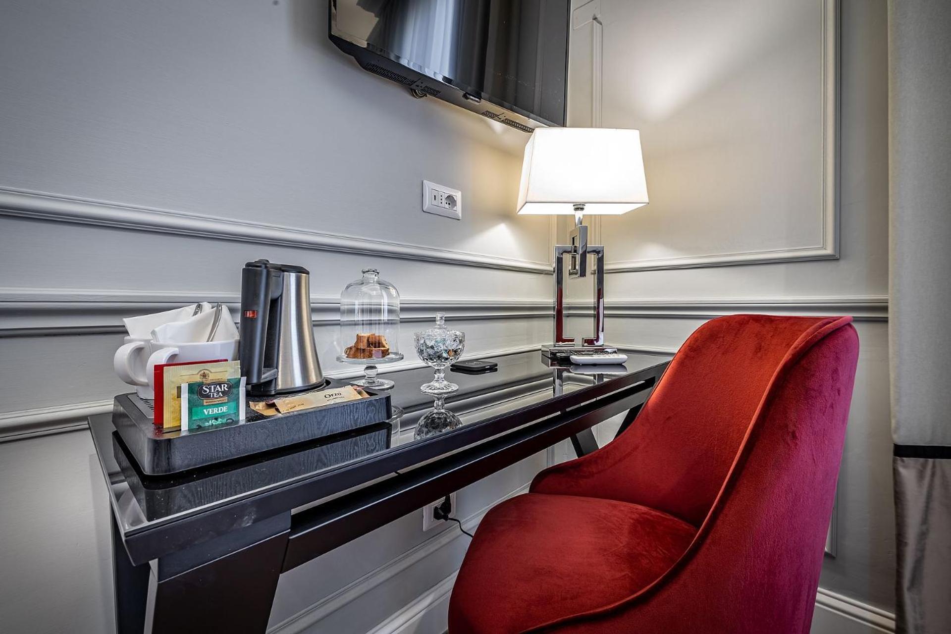 Hotel Ungherese Small Luxury Hotel Firenze Camera foto