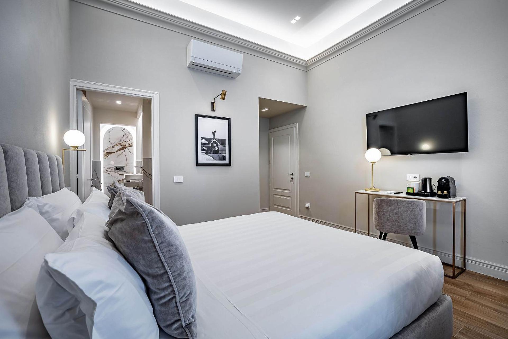 Hotel Ungherese Small Luxury Hotel Firenze Esterno foto